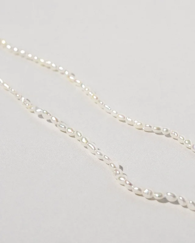 White Oval Seed Pearl Choker Necklace